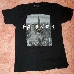 Friends T shirt womens size L